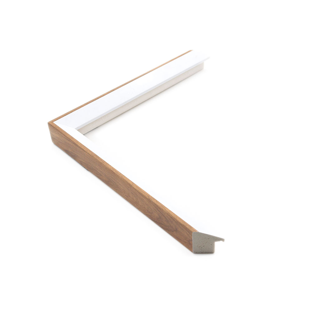 ER771KT-W - Kiaat - White Inside - Picture Frame Moulding